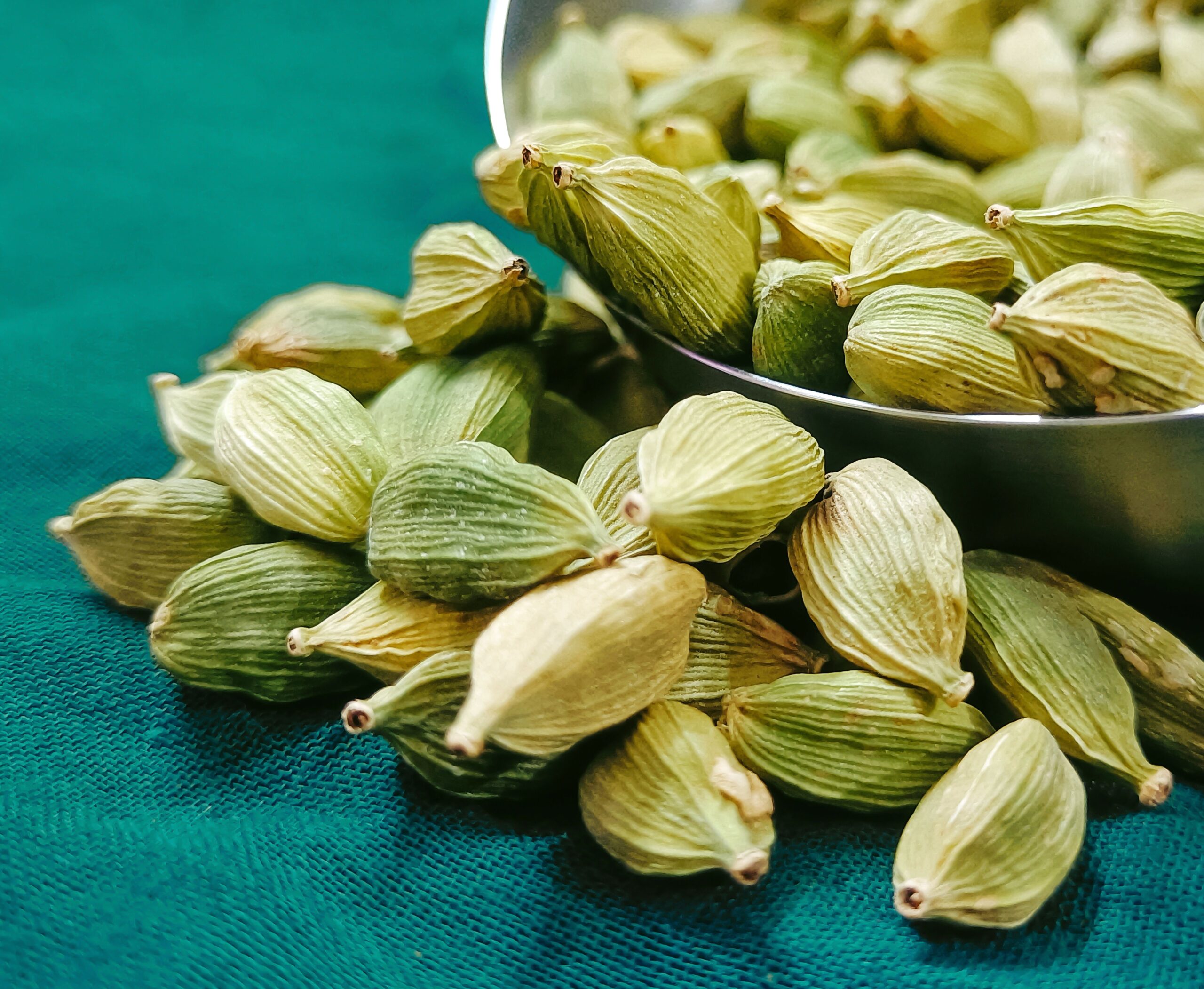 Green cardamom